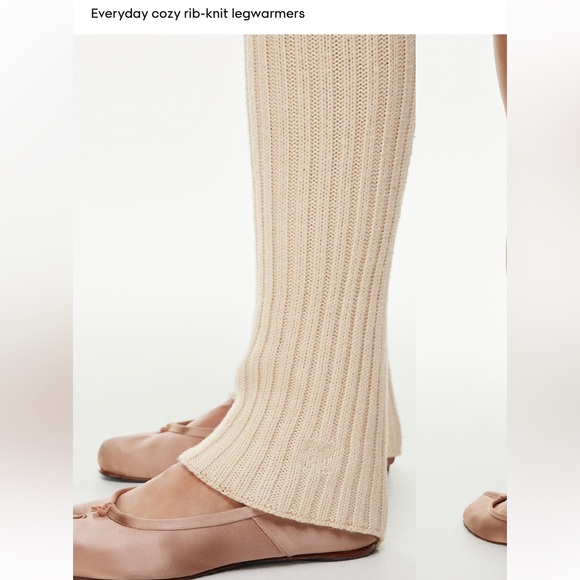 Aritzia Sunday Best Fame Legwarmer - Picture 4 of 10
